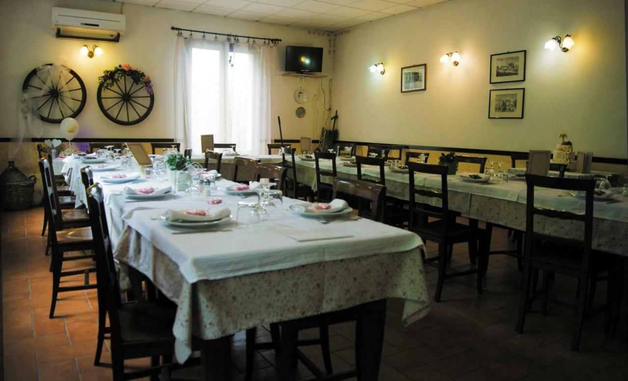 Agriturismo Boschi Reggiolo Eksteriør bilde